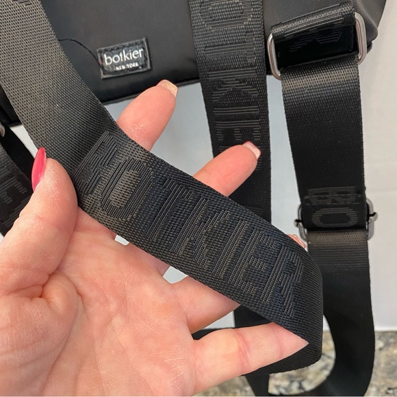 Botkier New York Mini Trigger Backpack Black - Picture 10 of 12